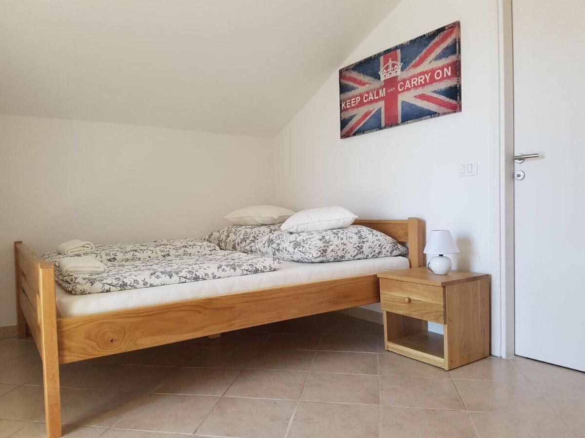 Apartment Patrizia ซาดาร์ ภายนอก รูปภาพ