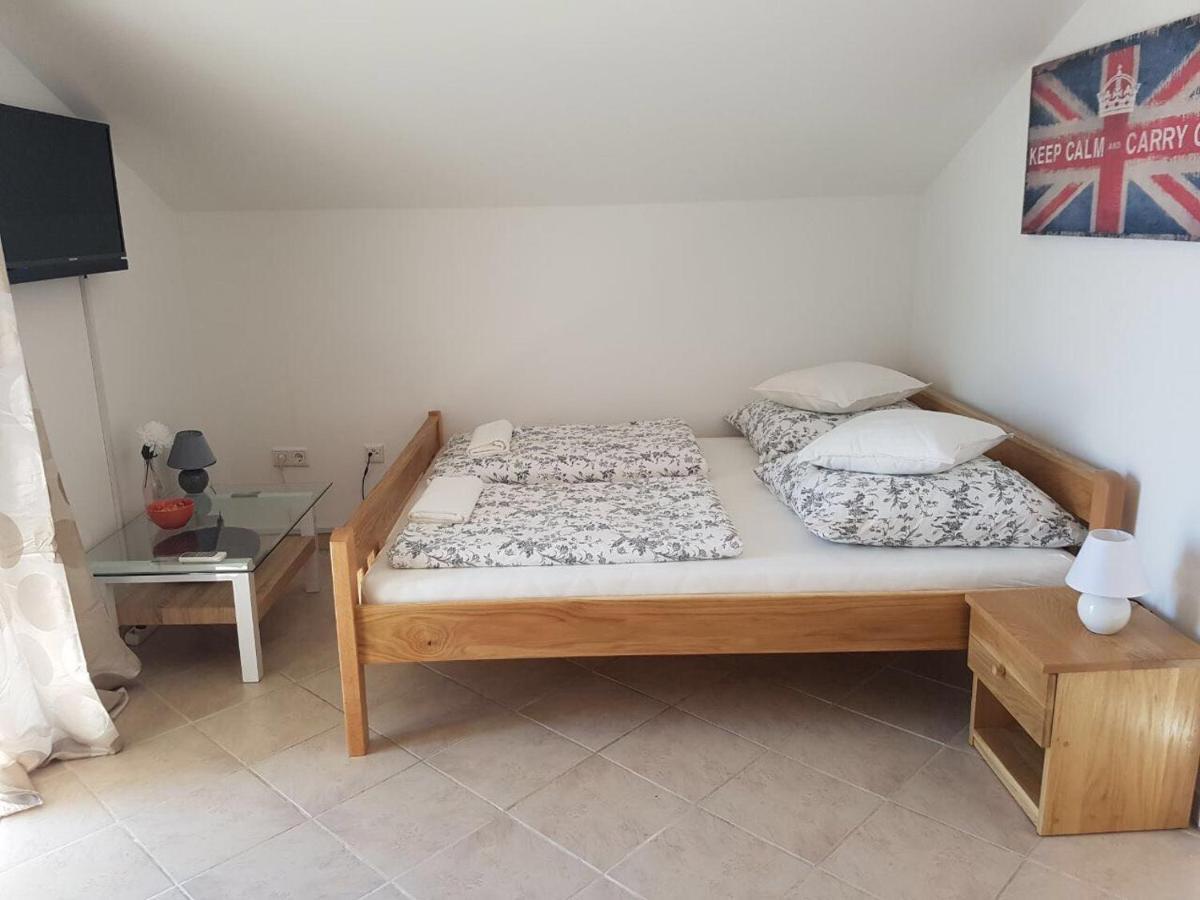 Apartment Patrizia ซาดาร์ ภายนอก รูปภาพ