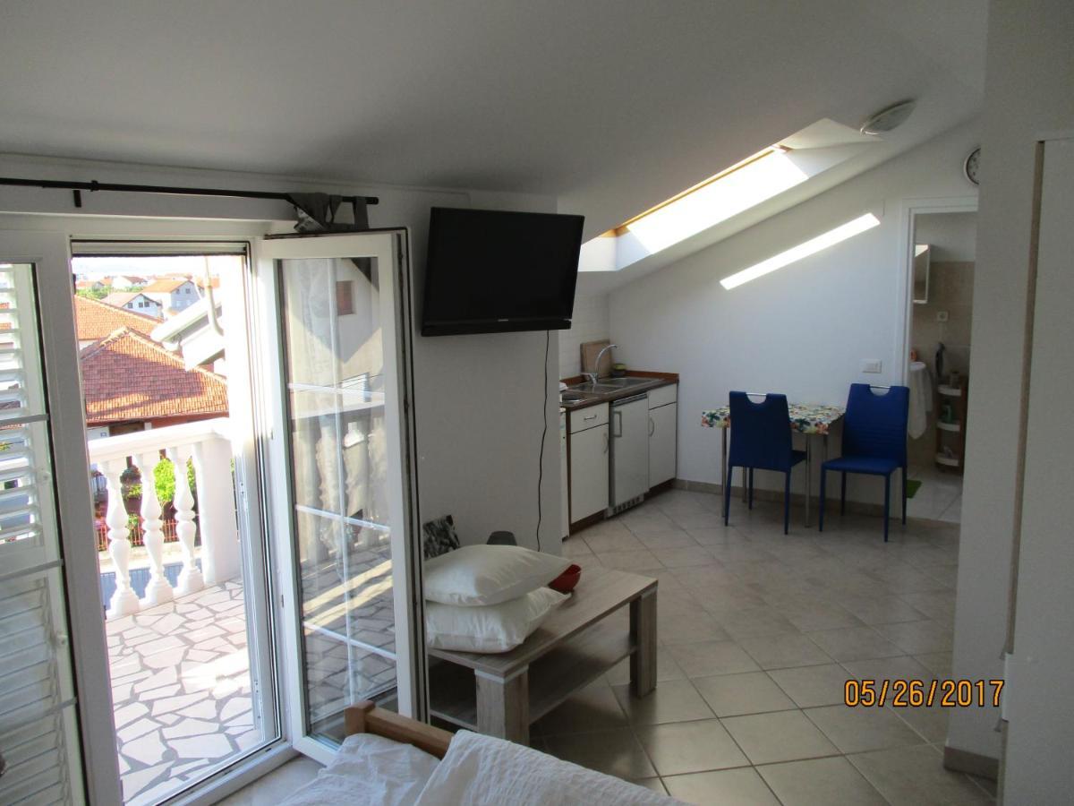 Apartment Patrizia ซาดาร์ ภายนอก รูปภาพ